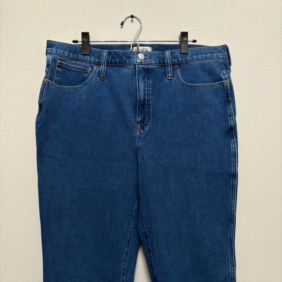 Madewell: High-Rise Roadtripper Skinny Jeans with Slit-Hem - 33 - Picture 4 of 9